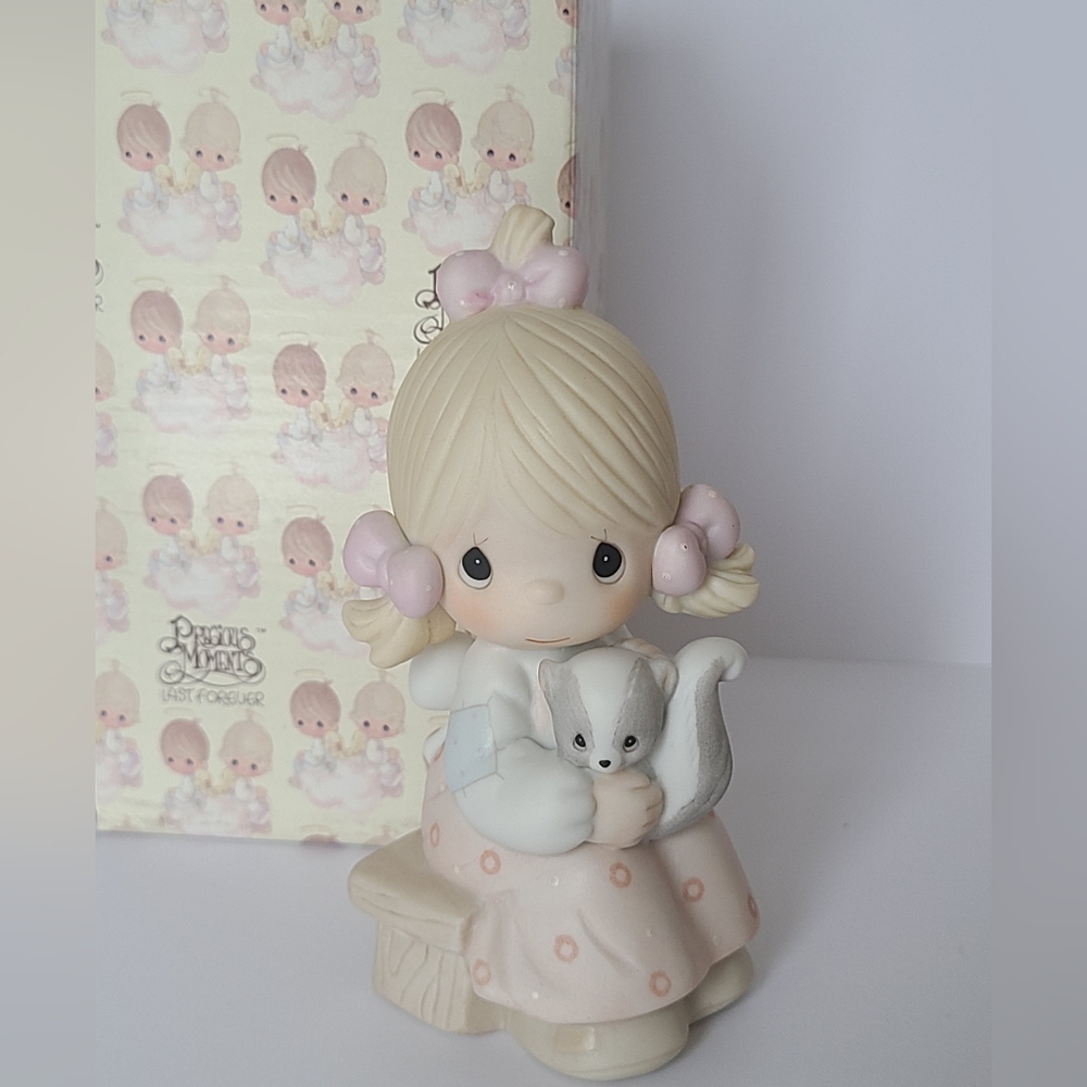 Vintage 80s Precious Moments Girl Skunk Collectible Porcelain Figurine - Picture 1 of 9
